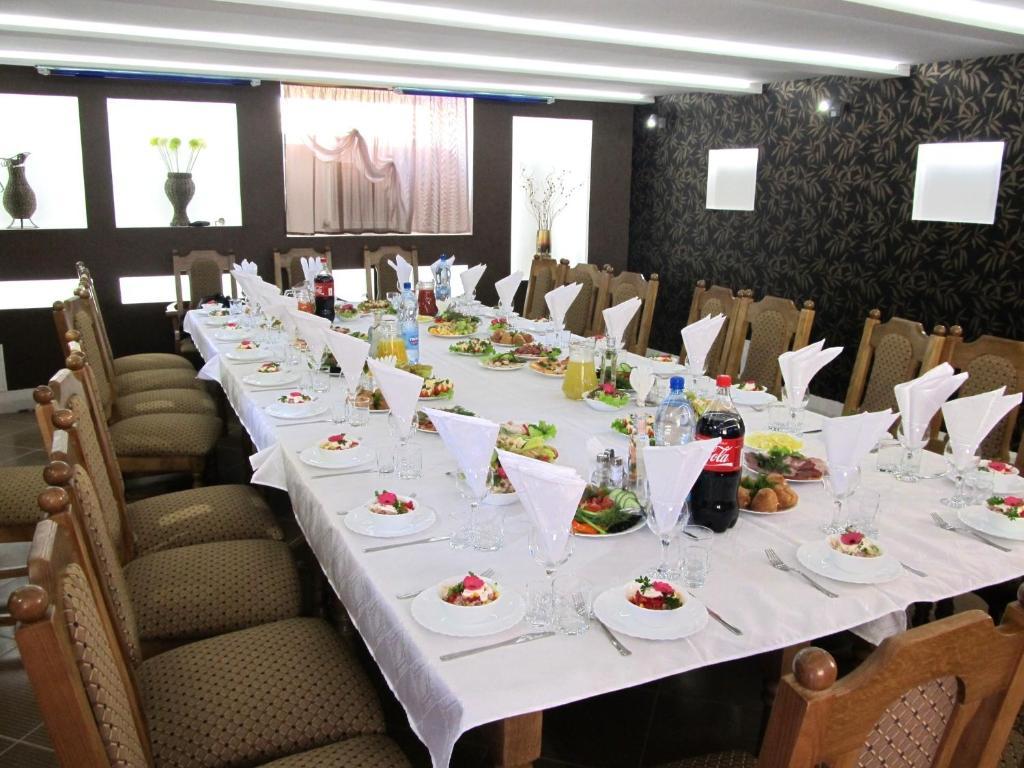 Kentavr Hotel Navapolatsk Exteriér fotografie
